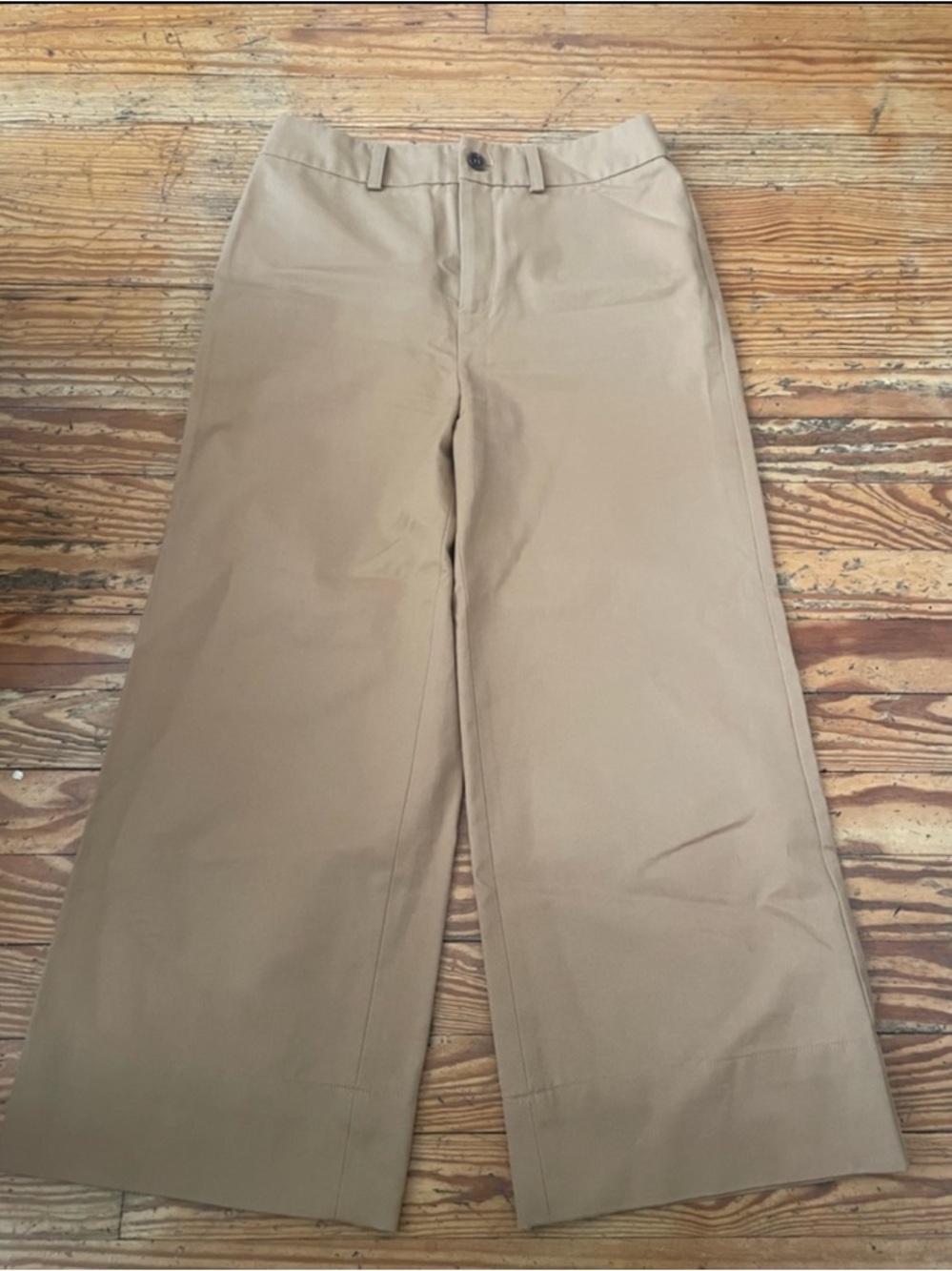 Classic Wide-Leg High-Rise Pants in Khaki